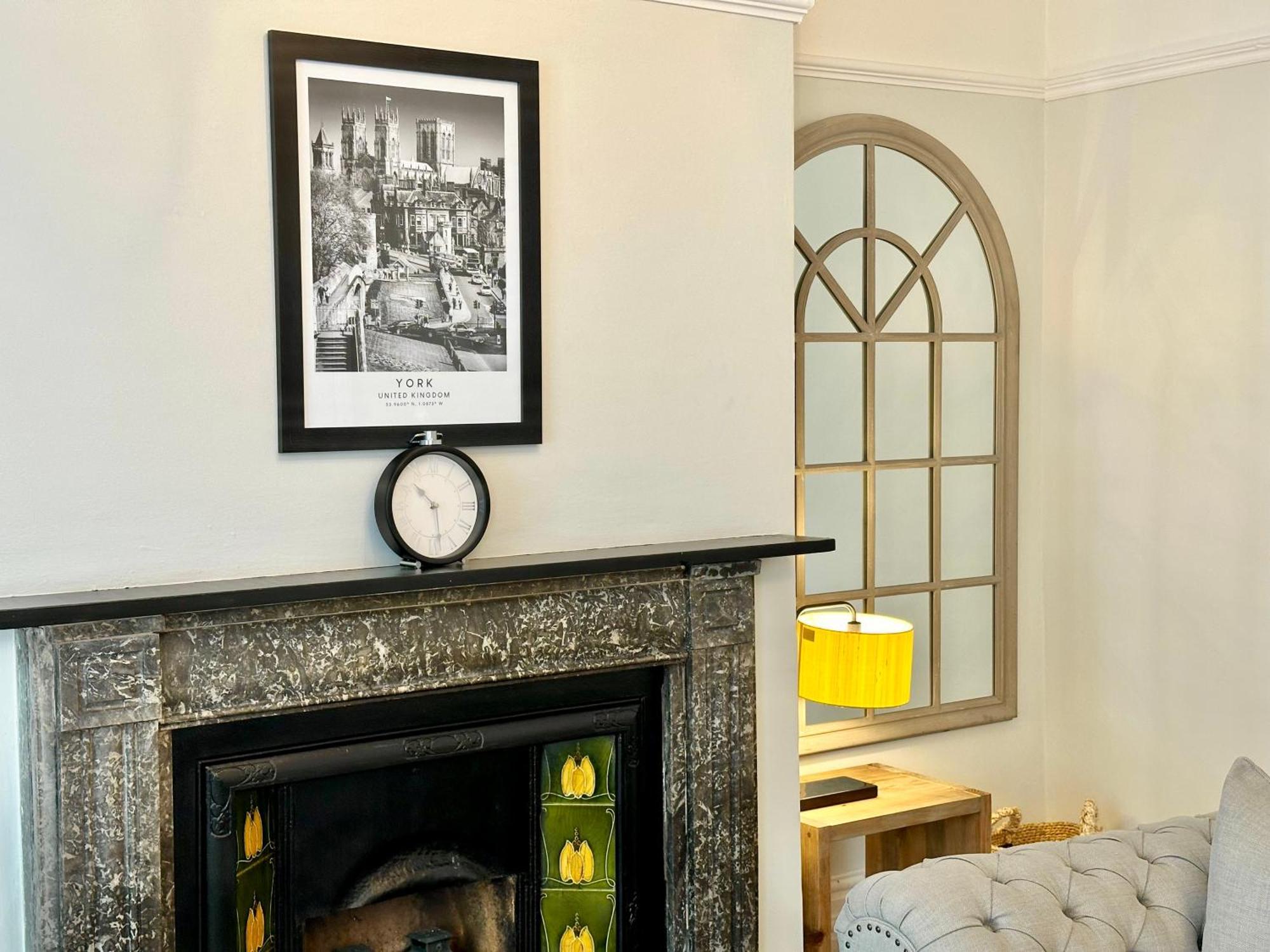 Gillygate Nest With Free Allocated Parking York Exterior photo